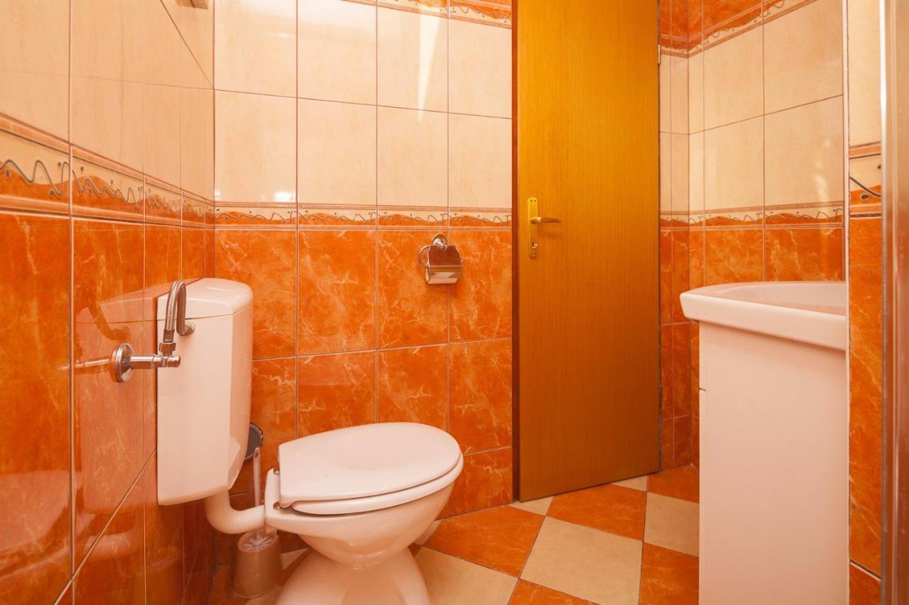 Spacious Apartment With Parking&Garden Marcana Экстерьер фото