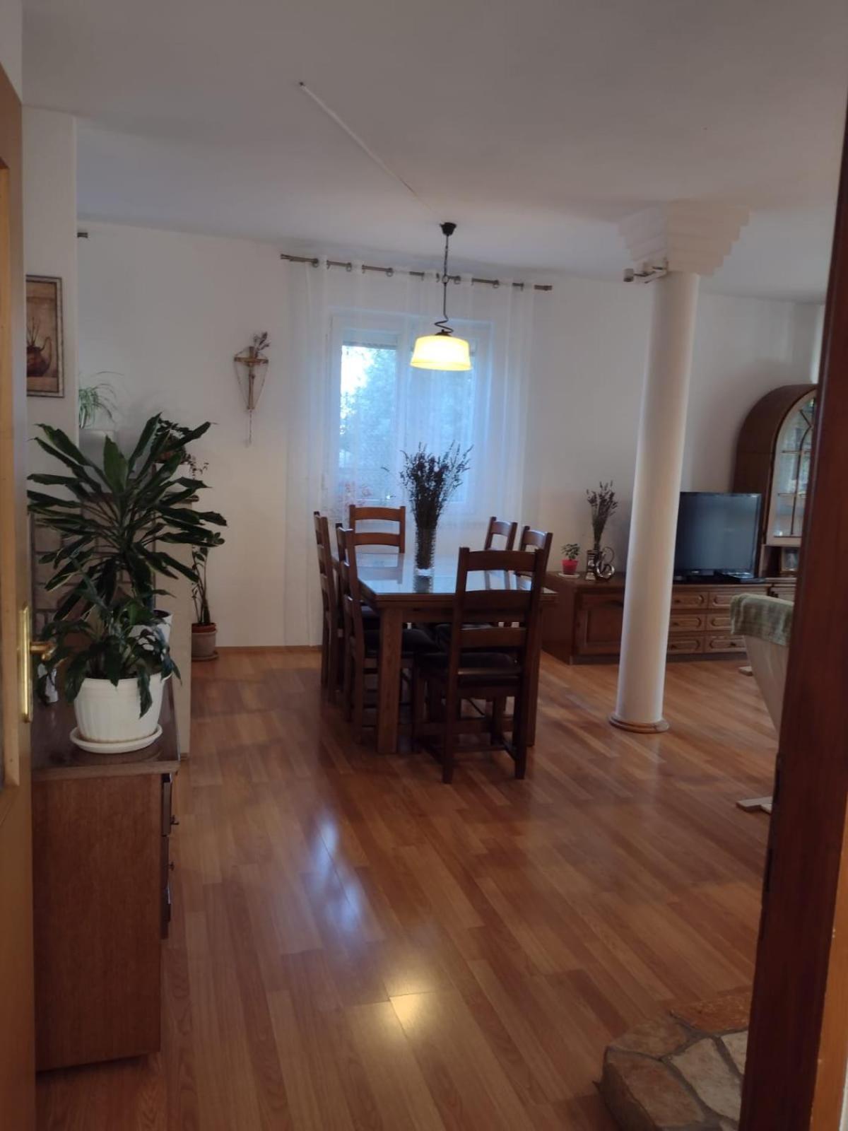 Spacious Apartment With Parking&Garden Marcana Номер фото