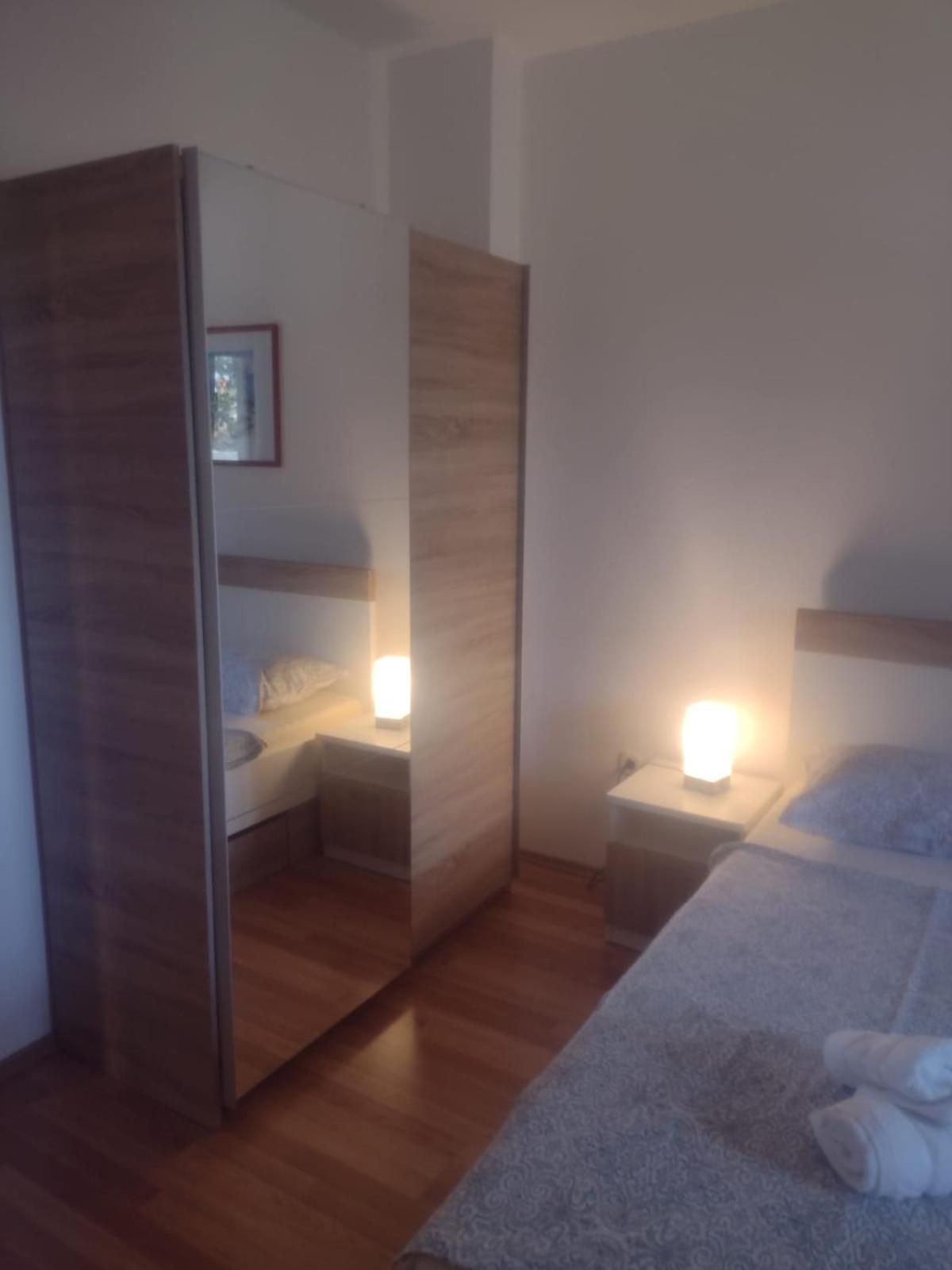 Spacious Apartment With Parking&Garden Marcana Номер фото