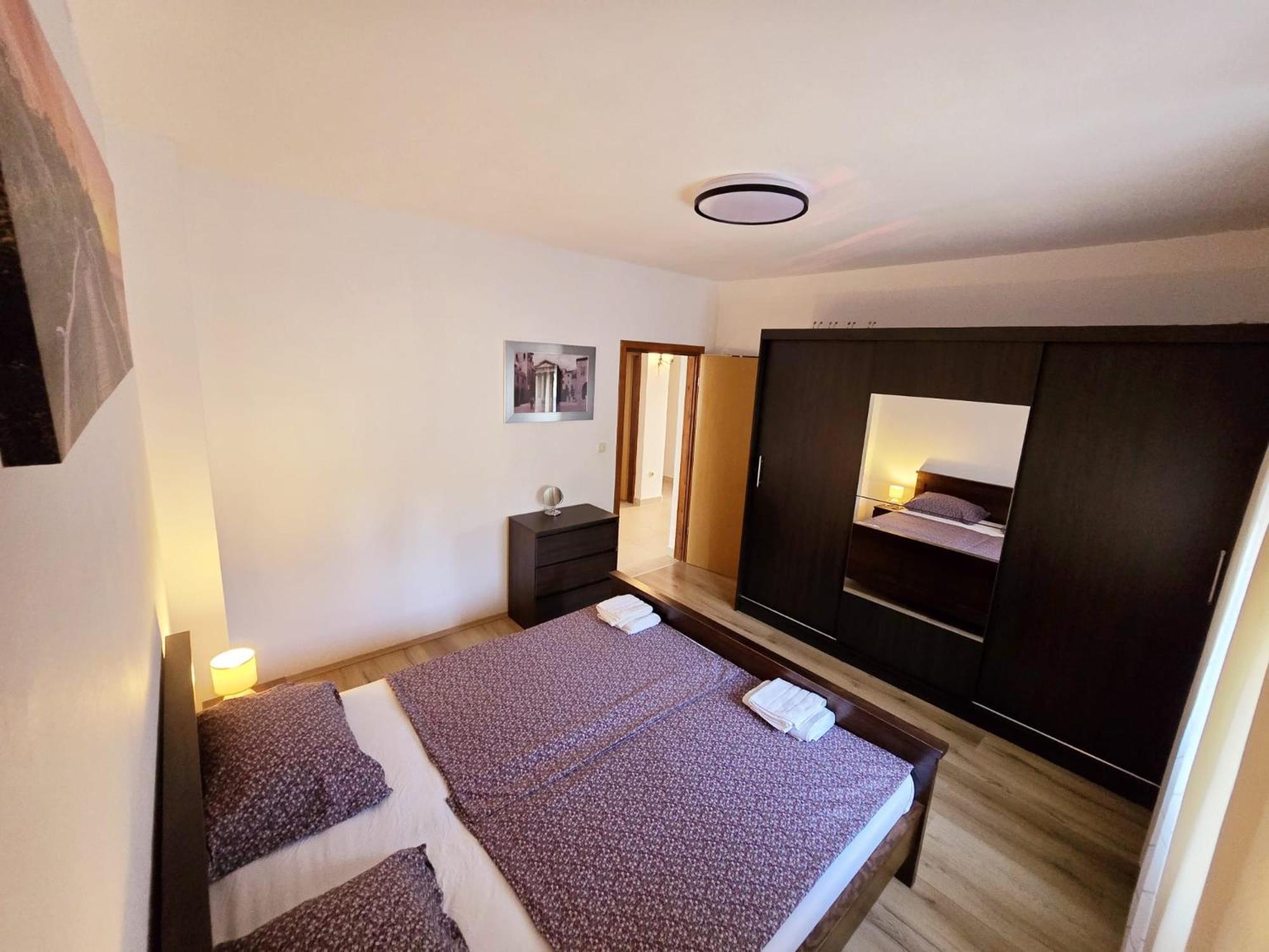Spacious Apartment With Parking&Garden Marcana Экстерьер фото